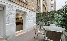 Tour Eiffel Apartment